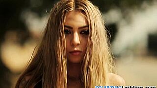 inked babe squirts wild from milf fingering 💦😩