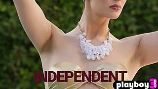 Hey melissa jean, that poolside pose flaunts your small tits and stunning booty perfectly