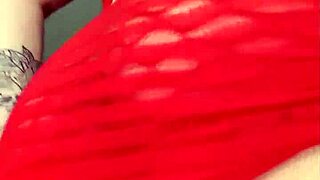 Chubby babe spreads juicy pussy lips and big ass in sensual homemade tease