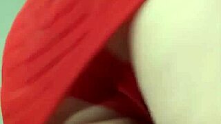 Chubby babe spreads juicy pussy lips and big ass in sensual homemade tease