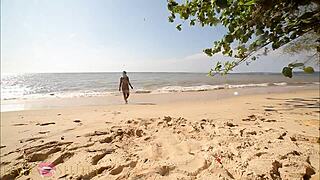 ebony babe twerks naked beach exercises begging huge dick part 3