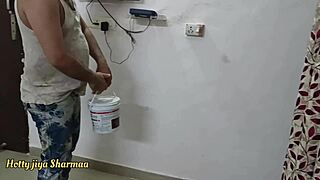 Horny Indian housewife begs painter to fuck her wet slit