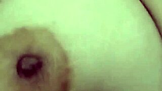 Newlywed bhabhi sneaks devar dick ride in secret