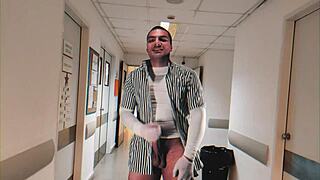 nurse con sexy bodybuilder gloves on huge 18cm cock in hospital... masturbates till he explodes! 😍💦