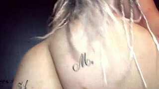 raposinha safada aqui, olha meu cuzinho grande e clitão, masturbando com tesão no cosplay!! 🍑💦