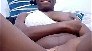 play with my wet pussy babe 😘 fingering hard for you lusty latina slut vibes 🔥 mastermeat1