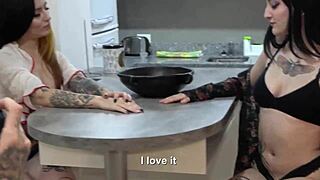 beginner models mei pang and john lemon pick real partner for their photos