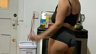 anna maria, your sexy dominican milf tits tease me endlessly!