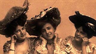 Vintage Erotic Art Ignites Deep Sensual Desires