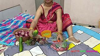 Desi Bhabhi Forced Fucked By Customer While Selling Veggies Closeup