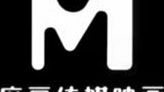 Candidate with Big Boobs Gives Erotic Comments at Conference