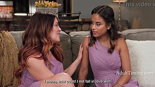 colombian stepmom vivianne desilva and tiny stepdaughter isabella jules dive into passionate pussy licking