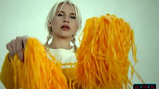 oh man i can't believe lennon elizabeth the petite blonde milf cheer bombshell is strippin on the bball court