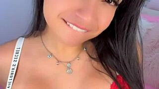 Enticing Latina Emanuelly Raquel's Teasing Titsfuck Drives You Wild