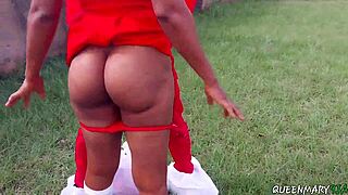 imagine santa pounding that young ebony mistress pussy at christmas party