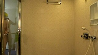 japanese ol kum i gives car blowjob swallows cum then raw creampie sex