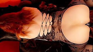 redhead sissy tranny's huge fat ass gapes wide on fucking machine with small cock stroking