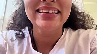 Curvy Latina's Big Thick Ass Burps And Farts Loudly In Leggings!