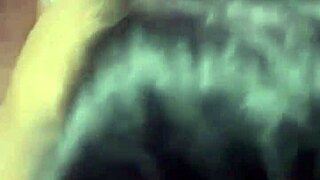 quer ver meu meio-irmão dotado fudendo minha buceta na frente do corno marido?