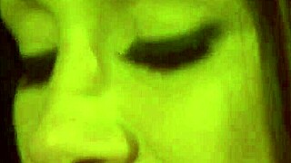 Old-fashioned lady juicy pussy fuck and breast suck 😍🍑👅