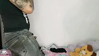 Hijastro Jerks to Stepsis Panties Then Fucks Her Raw