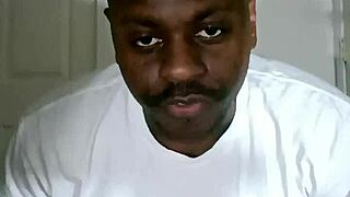 who's up for free joi practice with this old perv?? 😏👅