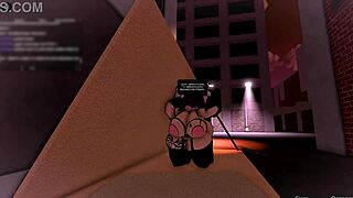 Cerdita gets stuffed with tons of cum in a dark alley 😈💦🔥