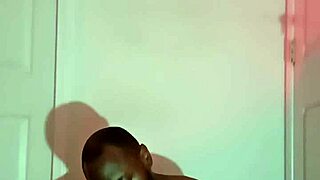 god i just want a girlfriend to romance and fuck while i sing... anyone join part 2?