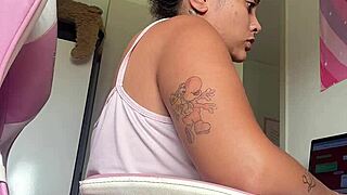 chubby ebony babe farts LOUD at her home office desk