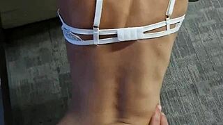 BEAUTIFUL RUSSIAN GIRL SURRENDERS ASS For Wild Hotel Creampie Pound!