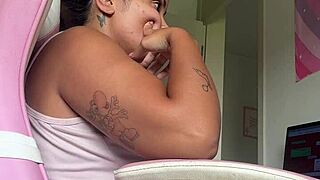 chubby ebony babe farts LOUD at her home office desk