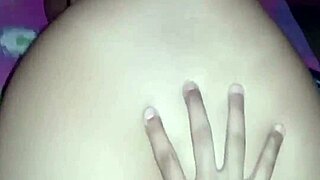 me encanta dar sentones ricos en la polla gruesa de mi novio con condon