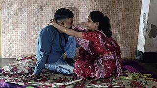 desi bhabhi calls neighbor over 😍 hard passionate fun starts