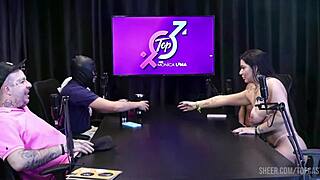 watch this hung guy lucas ferraz fuck two horny wives monica lima and nayra live 😲🔥