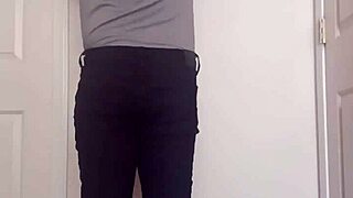 WATCH ME DANCE AND MASTURBATE TO HOT ADULT PICS AND VIDEOS PART 3!