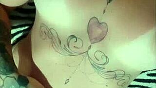 Tattooed Hottie Flaunts Sun Tan Lines Up Close on Cam!!