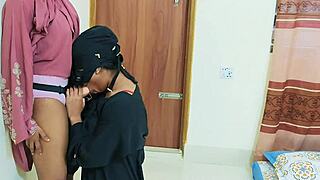 desi bhabhi lesbian dildo play 😍 big toy fun