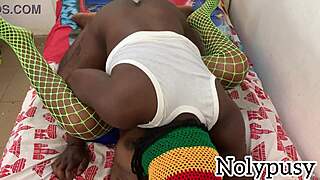 Homemade Romance Turns Passionate With Tight Pussy Screams!!