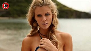 brooklyn decker sexy model challenges you to jerk off while staring at her perfect curves in contest