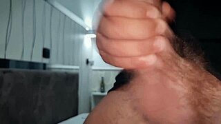 ohh ansimo gemendo sega anale masturbazione cazzo grosso italiano pov!!