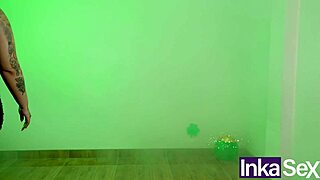 inka sex midget san patricio sneaks jerk off busted by latina hottie