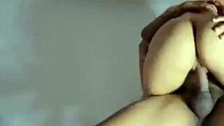 arabic housewife plays with toys in homemade dirty talk session