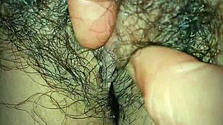 viral warteg mom and employee caught on cam