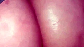 arab wife screams as hubby rams her huge ass doggystyle creampie pov