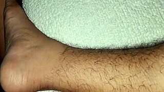 que facil es follar mi hijastra con su coño apretado y jugoso