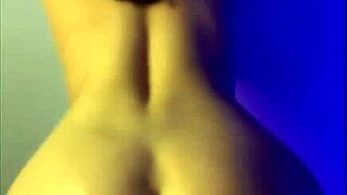 stepsis catches me in her closet dying to fuck bbw 😈🔥