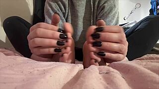 ARTEMISIA'S MILF FEET FETISH WITH LONG NAILS AND HAND WORSHIP SESSION