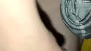 arab dubai girlfriend gets rough morning doggystyle creampie before work