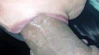 me encanta chupar la polla de mi cuñado y tragar toda su leche caliente!!