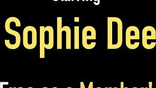 austin taylor's big natural tits and pussy lips beg for lesbian licks!